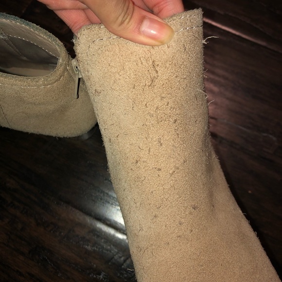 Tan ALDO ankle booties - Picture 5 of 8